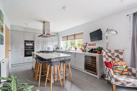 4 bedroom detached house for sale, Complin Place, Winchester, Hampshire, SO22