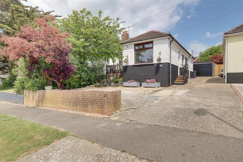 3 bedroom semi-detached bungalow for sale, Valley Road, Sompting, BN15