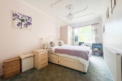 1 bedroom detached bungalow for sale, Collingwood Road, South Woodham Ferrers, CM3