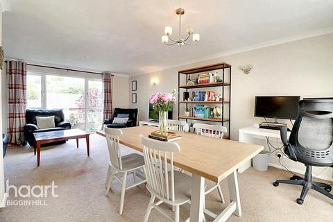 14 Treebourne Road, Biggin Hill, Westerham, TN16 3QW