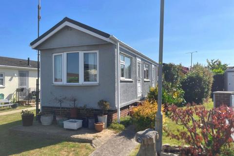 1 bedroom park home for sale, Main Road, Tower Park, Hullbridge, Essex, SS5