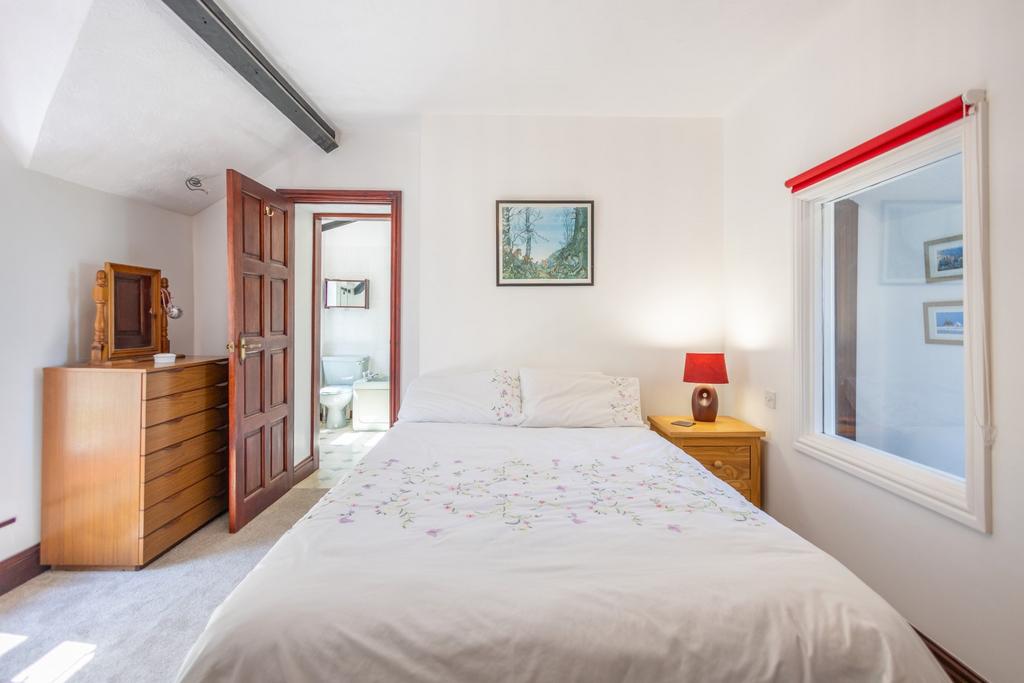 Double Bedroom 3