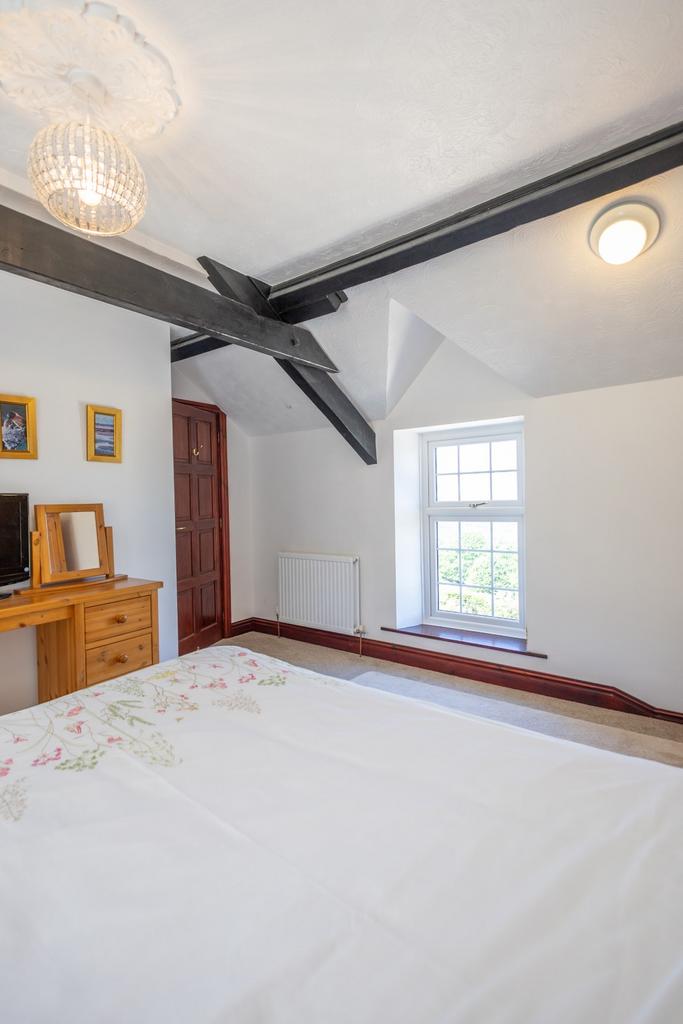 Double Bedroom 4