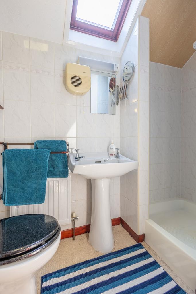 En-Suite Shower Room  2
