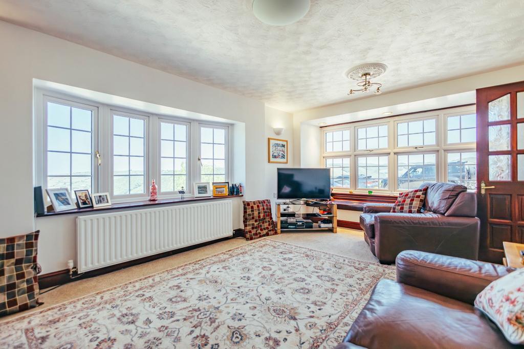 Front Sitting Room