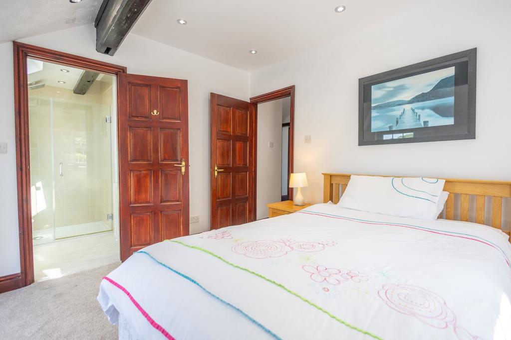 Double Bedroom 2