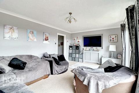 6 Nightingale Close, Biggin Hill, Westerham, TN16 3LW
