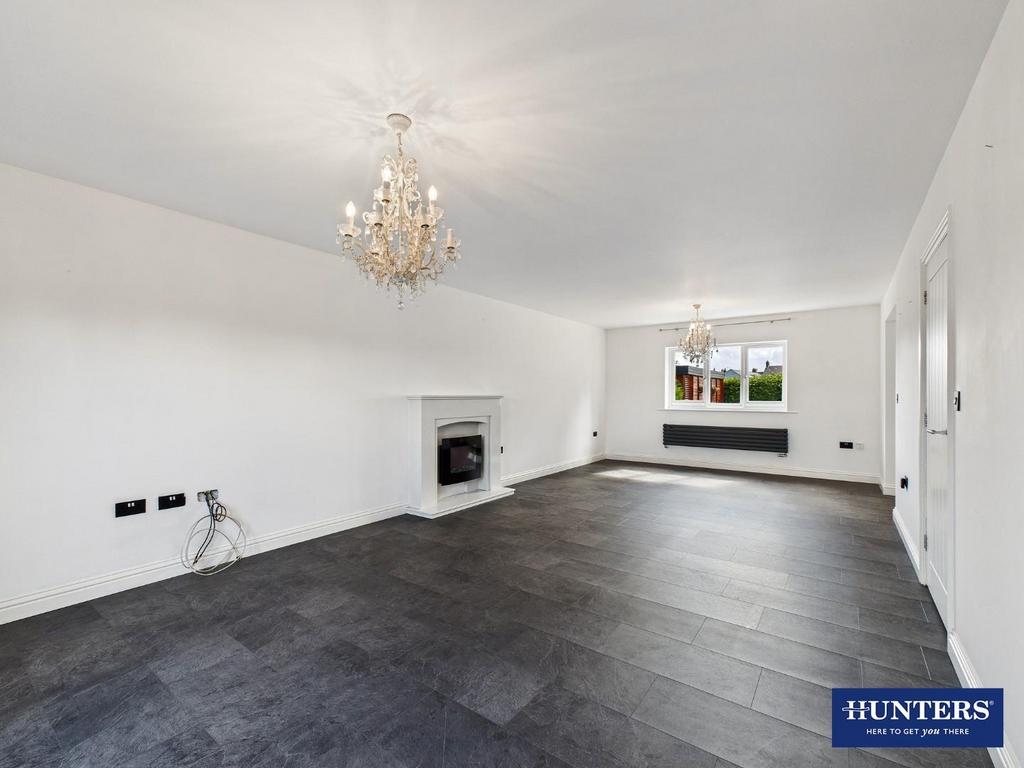 Living &amp; Dining Room