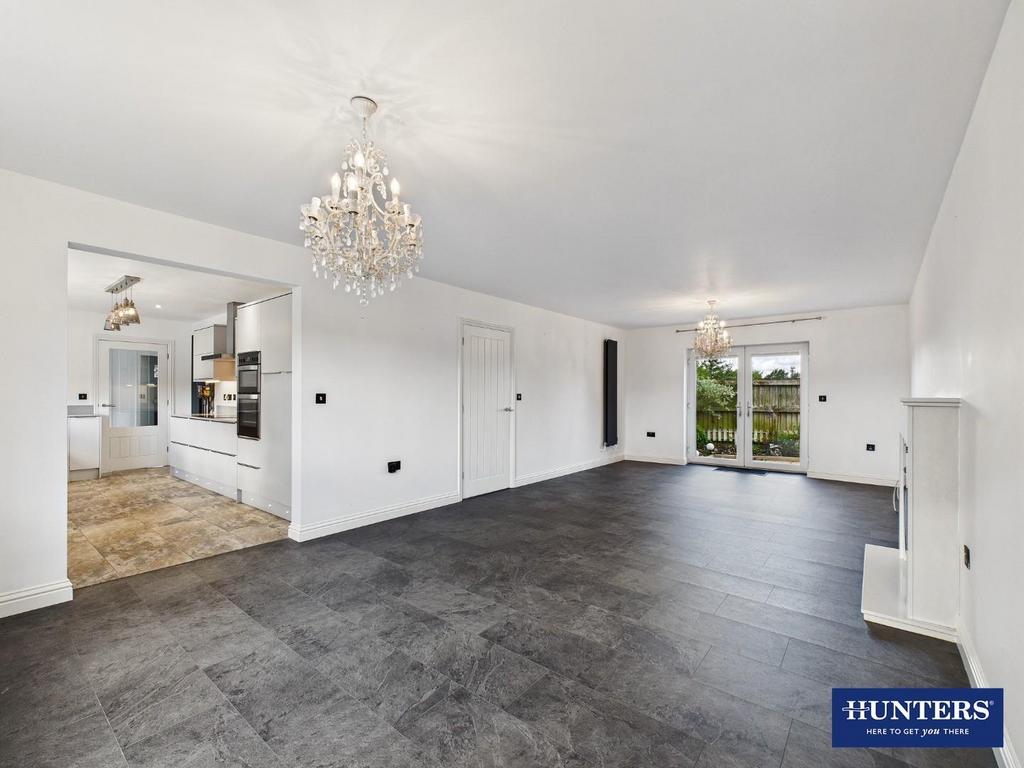 Living &amp; Dining Room
