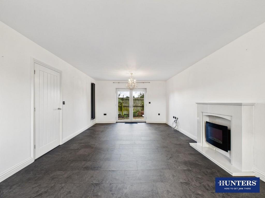 Living &amp; Dining Room