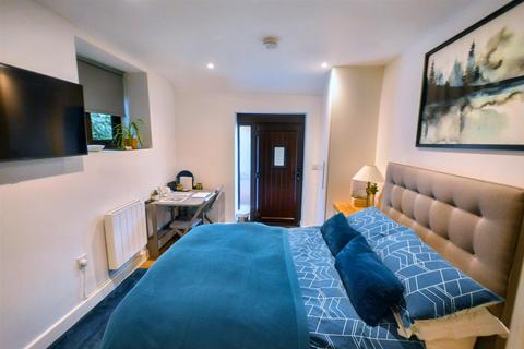undefined, Holdenby Road, East Haddon, NN6