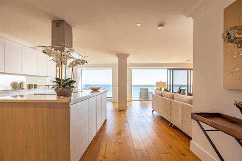 2 bedroom apartment for sale, THE SHORE, Westcliff-On-Sea