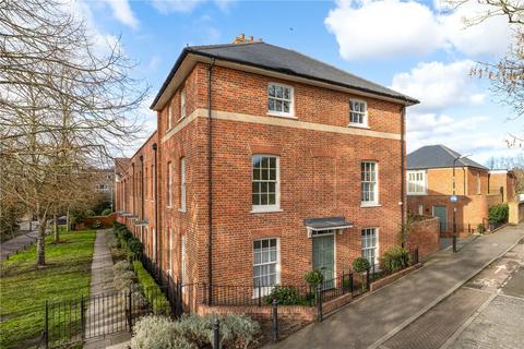 Old Ruttington Lane, Canterbury, Kent, CT1