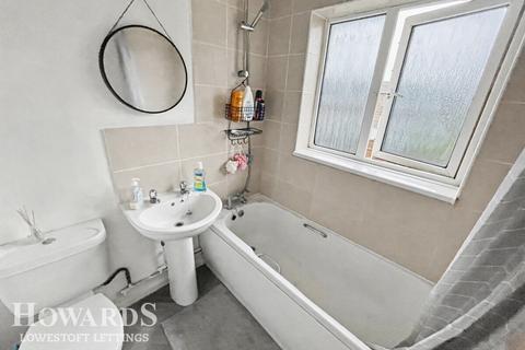 undefined, Fir Lane, LOWESTOFT