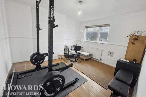 1 bedroom maisonette to rent, Fir Lane, LOWESTOFT