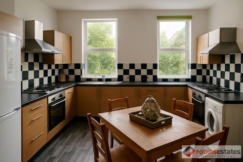 7 bedroom terraced house to rent, Arthur Street, Nottingham, NG7 4DW
