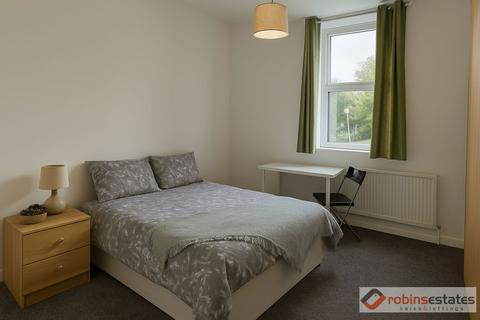 7 bedroom terraced house to rent, Arthur Street, Nottingham, NG7 4DW