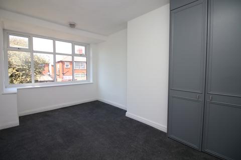 25 Auburn Grove, Blackpool, FY1 5NJ