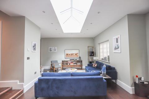 4 bedroom character property for sale, LAVERSHOTT HALL, WINDLESHAM, SURREY, GU20 6LE