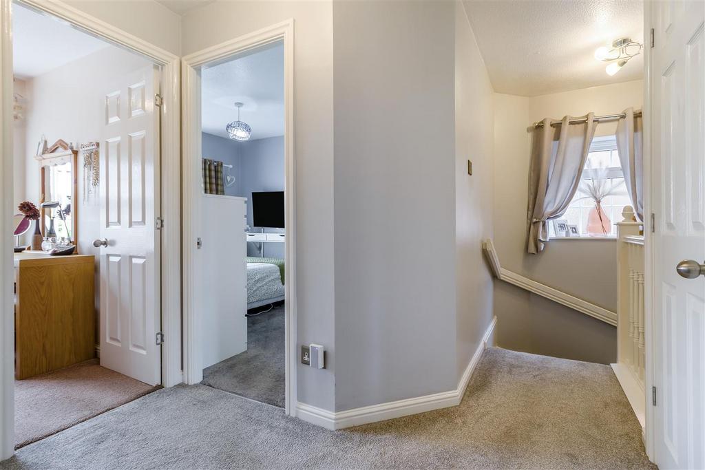 8649440-interior04.jpg