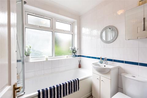 23 Richards Avenue, Romford, RM7 9ES
