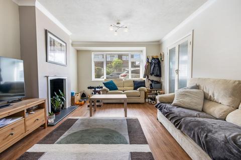 4 bedroom semi-detached house for sale, Thornton Road, Potters Bar, EN6