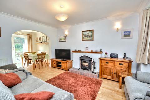 11 Angler Road, Salisbury, SP2 9PB