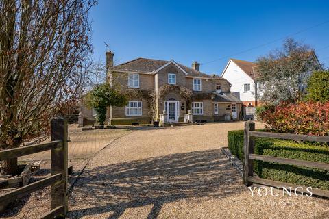 6 bedroom detached house for sale, Audley End, Gestingthorpe, CO9