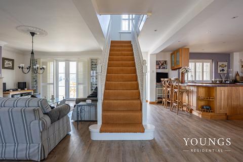 6 bedroom detached house for sale, Audley End, Gestingthorpe, CO9