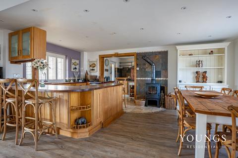 6 bedroom detached house for sale, Audley End, Gestingthorpe, CO9
