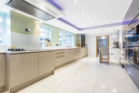 9 bedroom detached house for sale, Parkfield, Chorleywood WD3