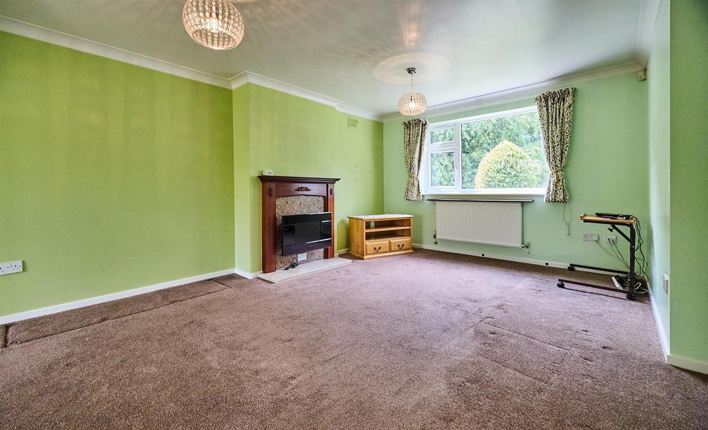 Front Lounge