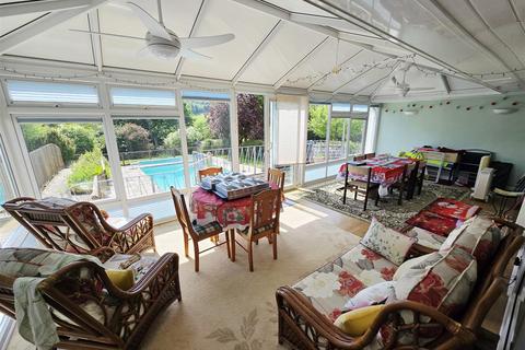 undefined, Lynher Way, North Hill