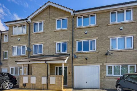 3 bedroom townhouse for sale, Prospect Court, Batley