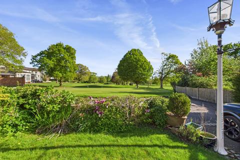 undefined, Oaks Drive, Upton, CH2