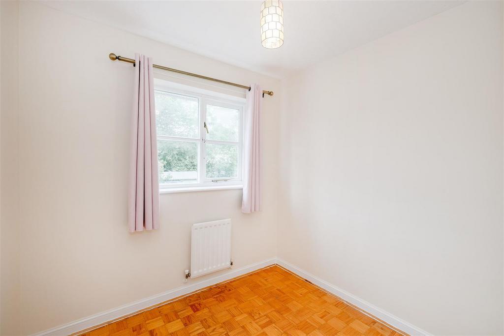 Bryony Close-2.jpg