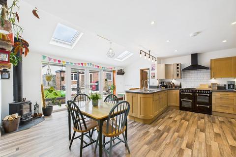 5 East Mount, North Ferriby, HU14 3BX