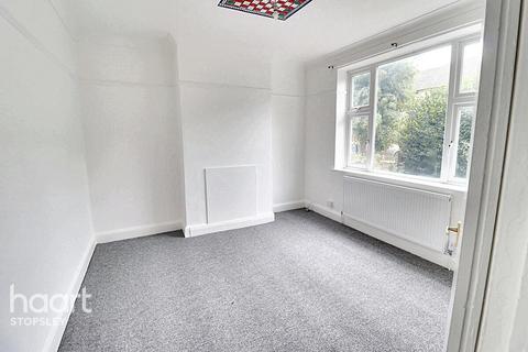 undefined, Brooms Road, Luton