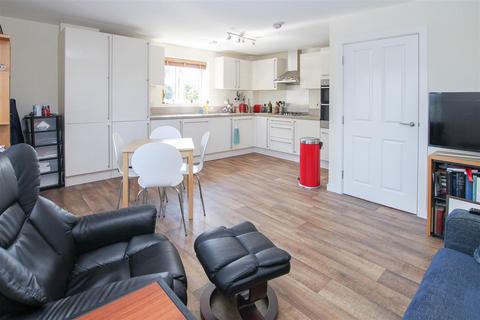 1 bedroom apartment for sale, Whitefield Way, Kelvedon Hatch