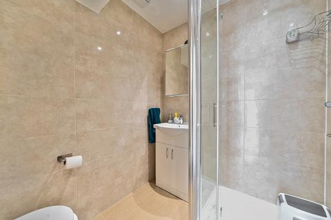 17 Waltham Drive, Edgware, HA8 5PG