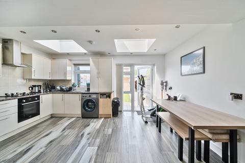 17 Waltham Drive, Edgware, HA8 5PG
