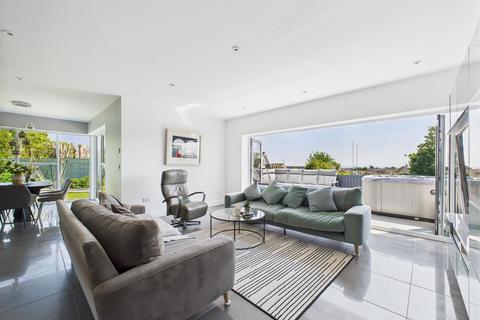 undefined, Arosfa Avenue, Porthcawl CF36