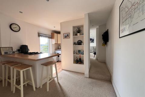 3 bedroom flat for sale, Arctic Road, Cowes