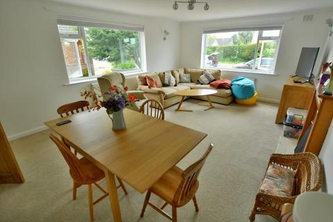 2 bedroom detached bungalow for sale, Allenview Road, Wimborne, BH21 1AU