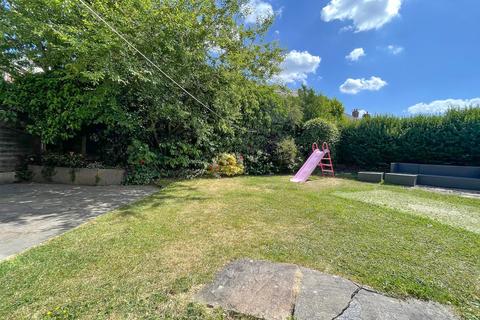 3 bedroom semi-detached house for sale, Williamson Avenue, Bredbury