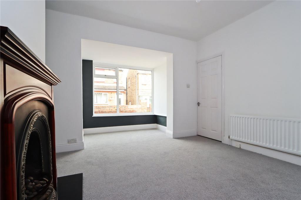 Living Room Pic 3
