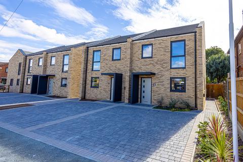 undefined, Grosvenor Road, Orsett, RM16