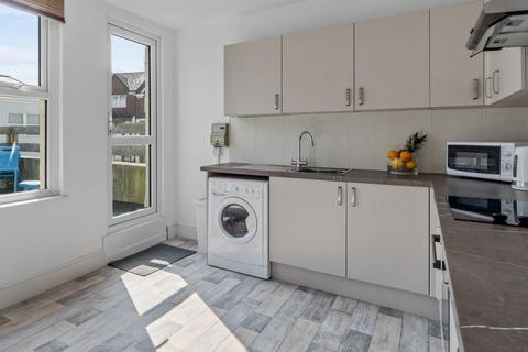 13 bedroom house to rent, Queen Anne Terrace, Plymouth PL4