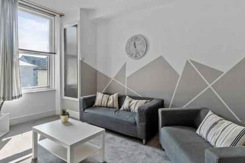 13 bedroom house to rent, Queen Anne Terrace, Plymouth PL4