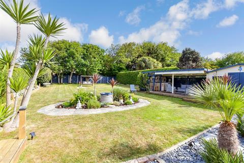 4 bedroom detached bungalow for sale, Kingsgate Avenue, Broadstairs, Kent